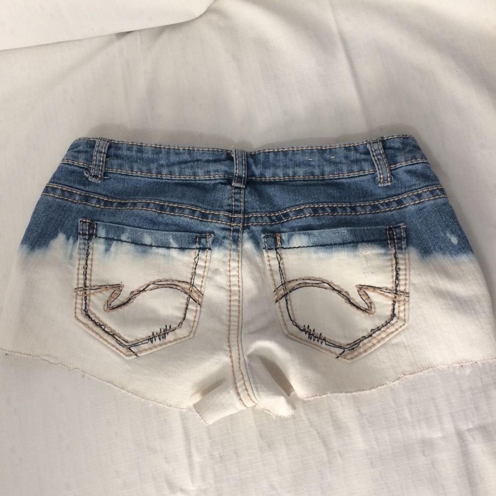 Mossimo Supply Co Shorts - Picture 2 of 2